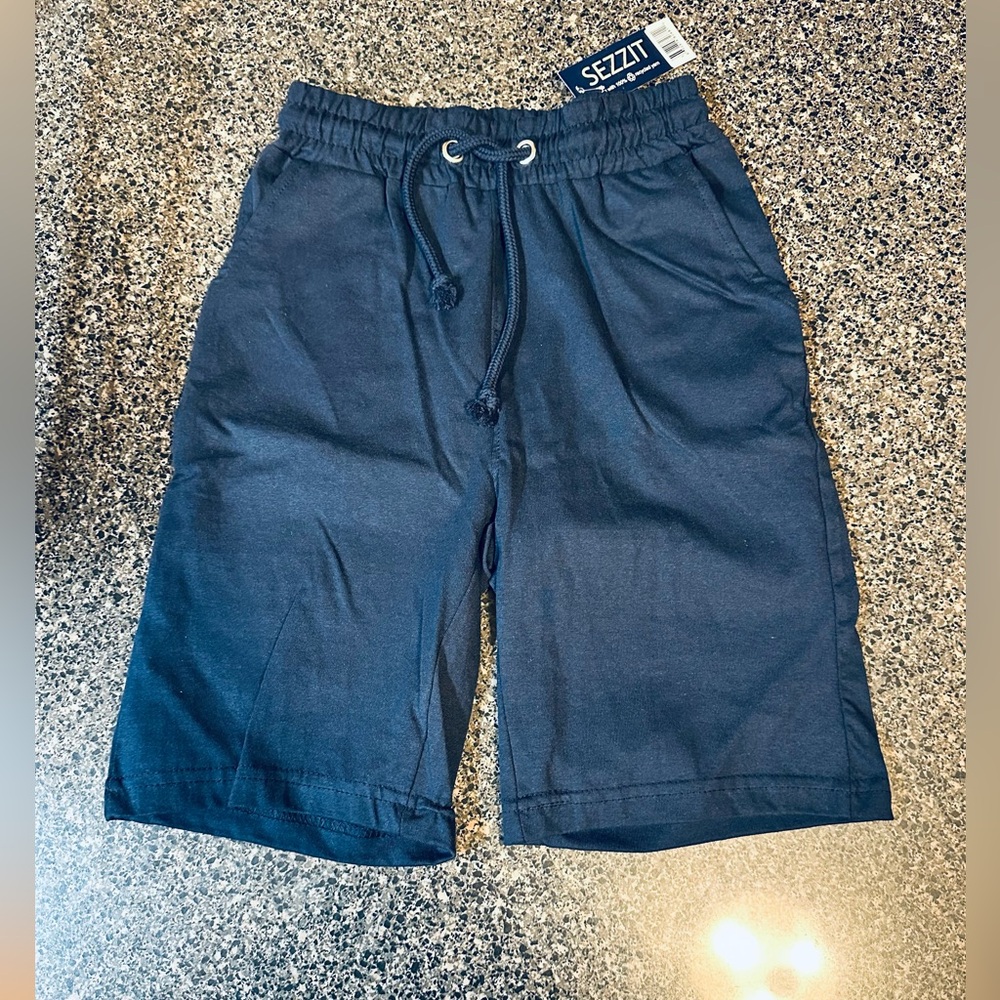 Boys Shorts & T-shirt Bundle - Picture 4 of 5